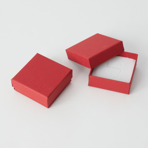 Pudełko do biżuterii czerwone 6x6x2,5cm