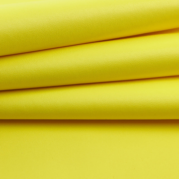 Mata ze skóry ekologicznej żółta 20x30cm