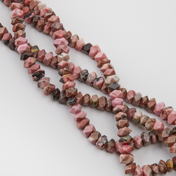 Rodonit poduszka ścianana nieregularna 5-8mm