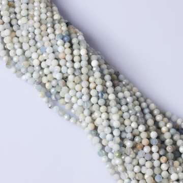 Akwamaryn kulka fasetowana 4mm