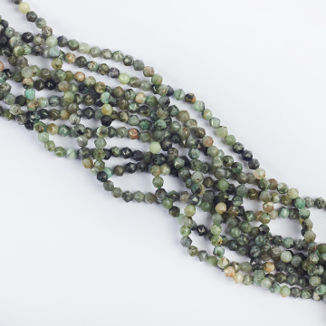 Szmaragd kulka fasetowana 4mm