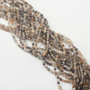 Kryształ górski z rutylem kulka fasetowana 4mm