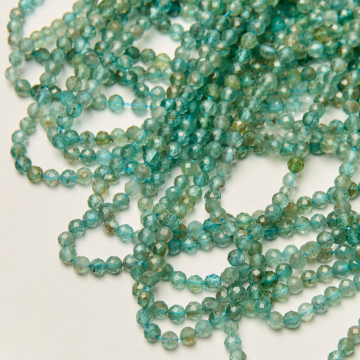 Apatyt kulka fasetowana 4mm