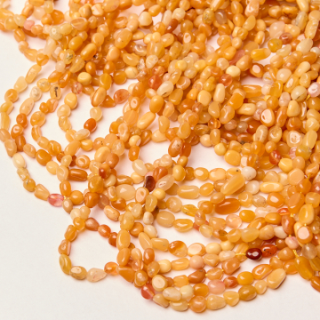 Opal żółty bryłka nieregularna 4x6mm