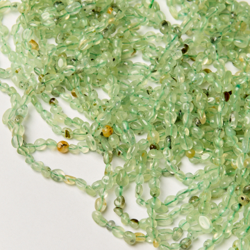 Frenit bryłka nieregularna 4x6mm