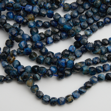 Niebieskie tygrysie oko kostka fasetowana 7mm