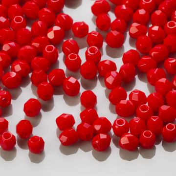 Fire Polish Opaque Red (93200) 3mm