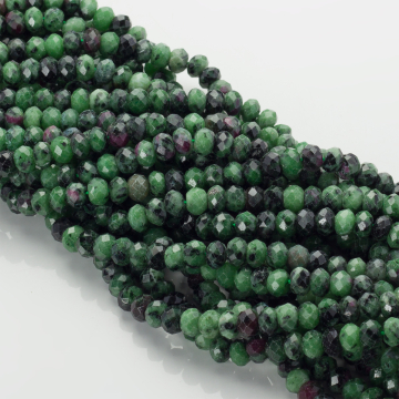 Zoisyt z rubinem oponka fasetowana zielona 6x8mm