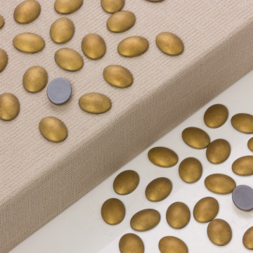 Hematyt platerowany kaboszon owal gold 16x12mm