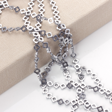 Hematyt wycięty kwiatek błyszczący silver 8mm