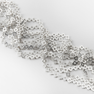 Hematyt przekładka koniczyna marokańska wycięta light silver mat 8mm