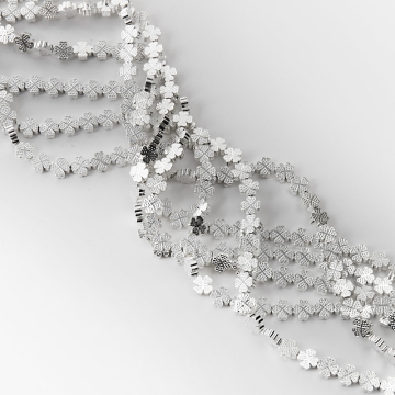 Hematyt przekładka czterolistna koniczyna ozdobna light silver 8mm