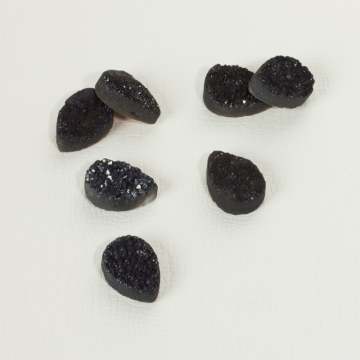 Kwarc tytanowy platerowany druzy łezka czarna 18x13mm