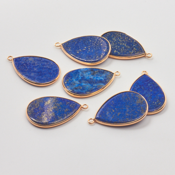 Lapis lazuli łezka gładka w okuciu 40mm
