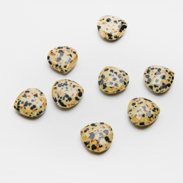 Jaspis dalmatyńczyk łezka fasetowana zawieszka 16x16mm