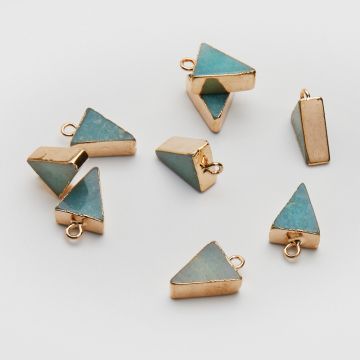 Amazonit trójkąt zawieszka w okuciu 16mm