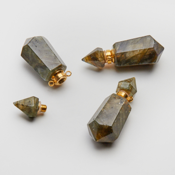 Zawieszka perfumetka z labradorytu okręcana 40mm