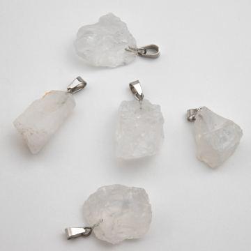 Zawieszka z surowego kryształu górskiego 20-35mm