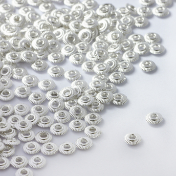 Koraliki metalowe płaskie dyski 5mm