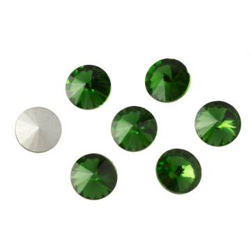 Kryształek rivoli fern green 10mm