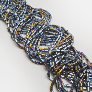 Kryształki słupki fasetowane hematite AB 4,5x8,5mm