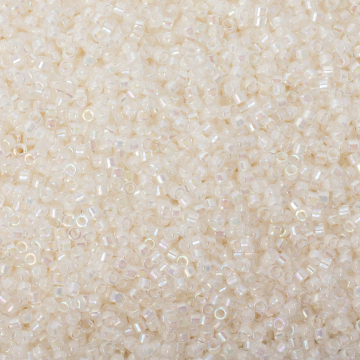Koraliki Miyuki Delica Off White AB 11/0 Koraliki Miyuki Delica Off White AB 11/0
