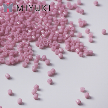 Koraliki Miyuki Delica 11/0 Opaque Old Rose Luster Koraliki Miyuki Delica 11/0 Opaque Old Rose Luster