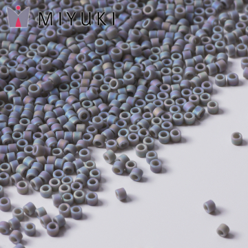 Koraliki Miyuki Delica 11/0 Opaque Lt. Grey AB Matte