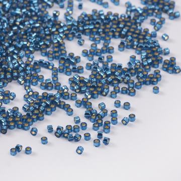 Koraliki Miyuki Delica 11/0 Dyed Silver Lined Blue Zircon 11/0