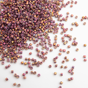Koraliki Miyuki Delica 11/0 Teaberry Luster Koraliki Miyuki Delica 11/0 Teaberry Luster