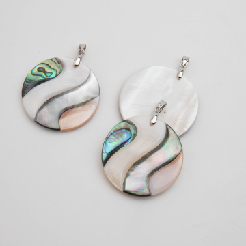 Zawieszka z muszli opalizującej Paua krążek 50mm