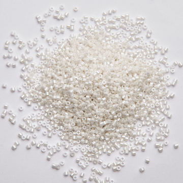 Koraliki Matsuno 11/0 Opaque Snowflake