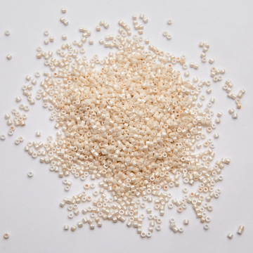 Koraliki Matsuno 11/0 Opaque Cream
