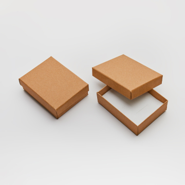 Pudełko do biżuterii jasnobrązowe Eco 7x9x3cm