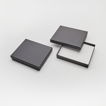 Pudełko do biżuterii czarne 13x16x3cm