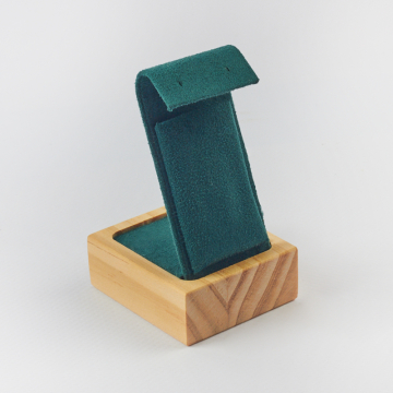 Ekspozytor do kolczyków 4,5x5,5x8,5cm Ekspozytor do kolczyków 4,5x5,5x8,5cm