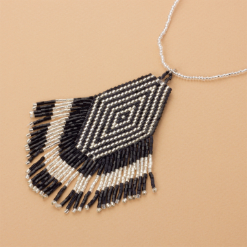 Naszyjnik boho z koralików Matsuno 10cm