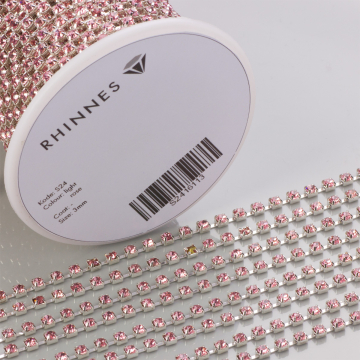 Taśma z kryształkami kolor srebrny lt. rose 3mm