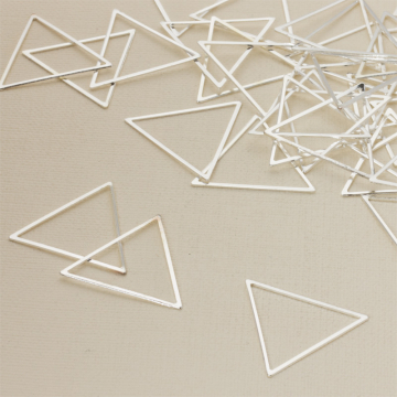 Baza metalowa trójkąt 27x31mm