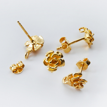 Srebrne bazy kolczyka różyczki z podwieszeniem AG925 pozłacane 9,5mm