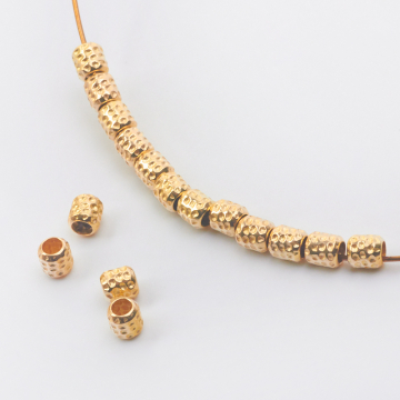 Srebrna przekładka walec w kropeczki AG925 pozłacany 4mm