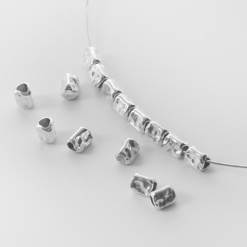 Srebrna przekładka trójkąt młotkowany AG925 4,5mm