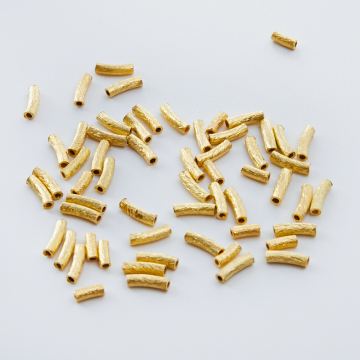 Srebrna rurka satynowa wygięta AG925 pozłacana 2x7,5mm