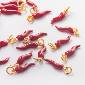 Srebrna zawieszka mała papryczka AG925 13mm