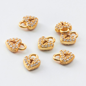 Srebrna zawieszka kłódka z cyrkoniami AG925 pozłacana 10mm