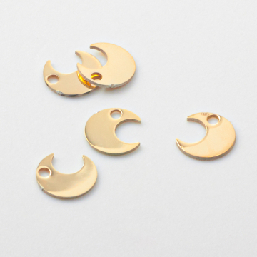 Srebrna zawieszka księżyc gładki AG925  pozłacany 6,5mm