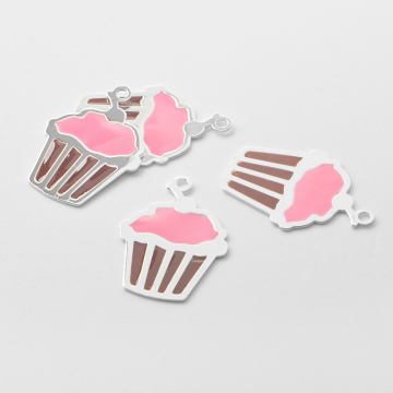 Srebrna zawieszka różowa babeczka emaliowana AG925 22mm