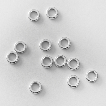 Srebrne kółeczka pełne 5mm