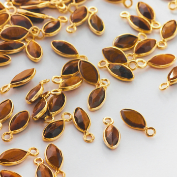 Srebrna zawieszka tygrysie oko w okuciu pozłacana AG925 7,5x4mm