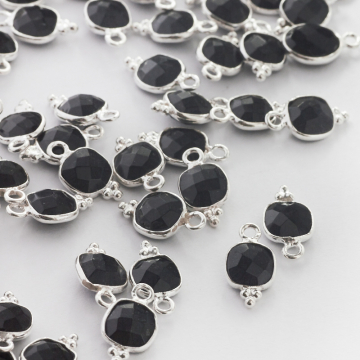 Srebrna zawieszka onyks w okuciu AG925 6mm